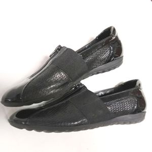 SESTO MEUCCI patent zipper top flats, 7S